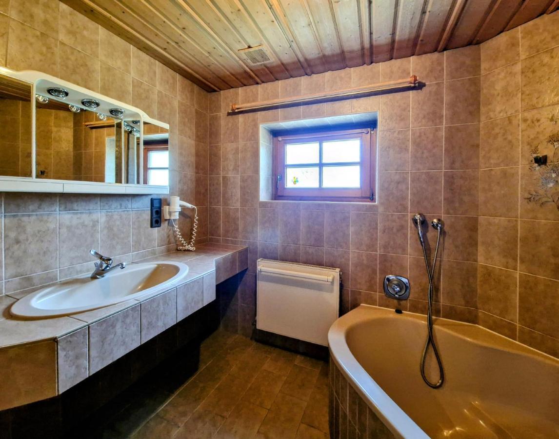 Ferienhaus Alpenschloessl Lermoos Exteriör bild
