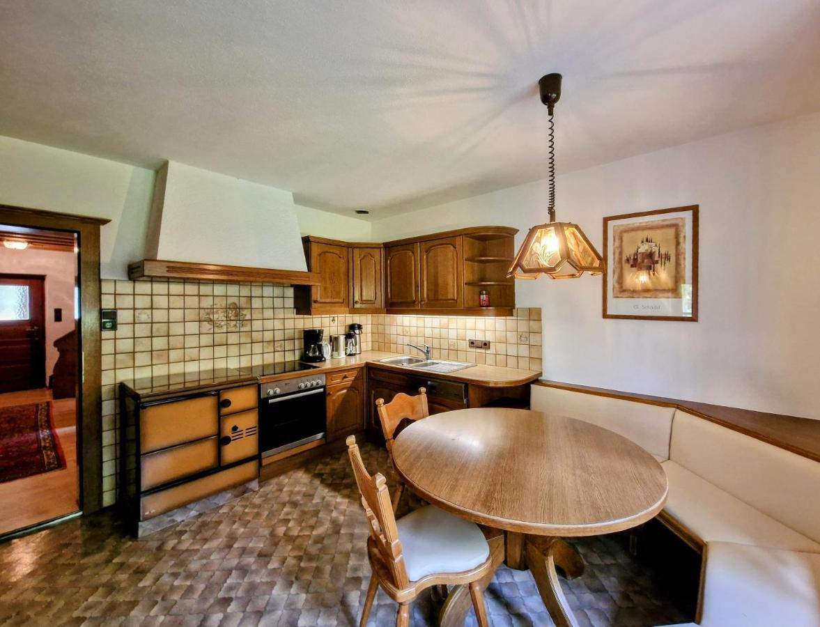 Ferienhaus Alpenschloessl Lermoos Exteriör bild